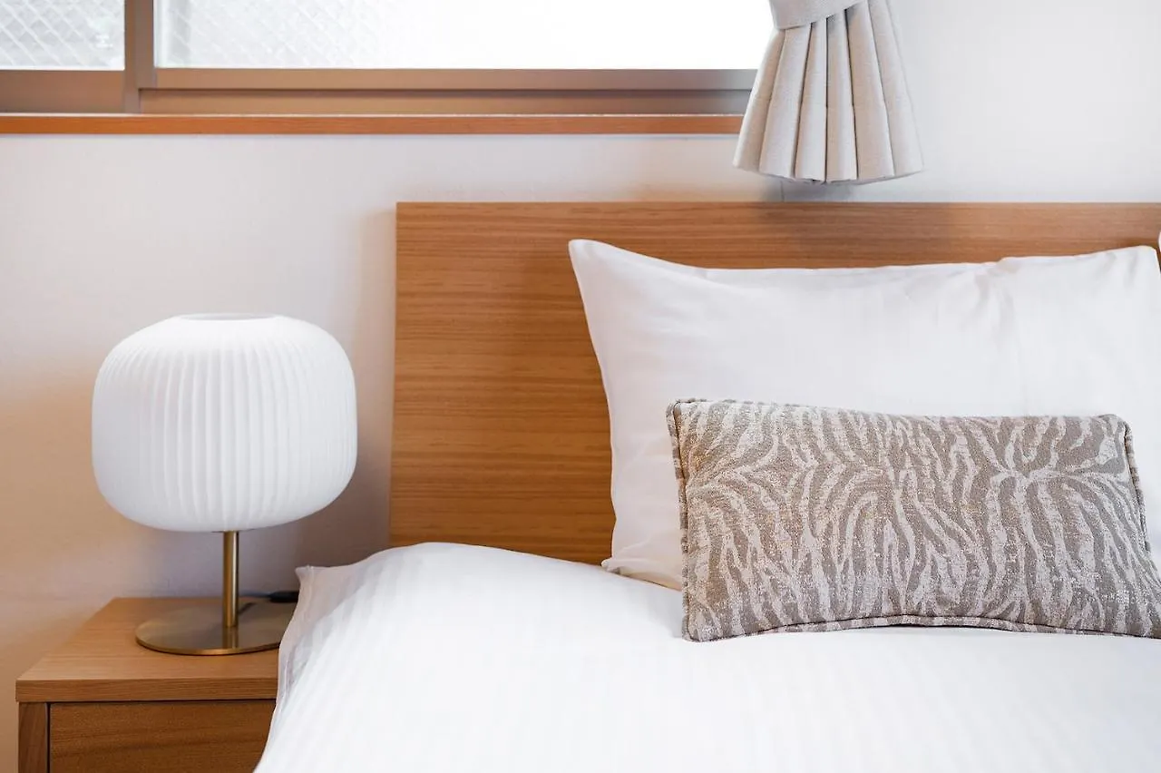 Viale Jurakumawari Aparthotel Kyoto 2*,